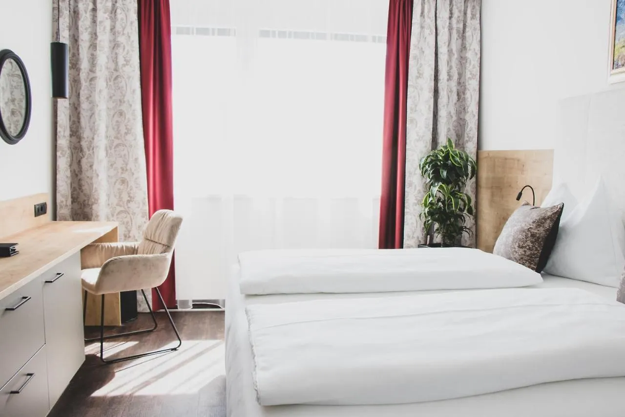 Boutique Hotel Edelmanns Kematen en Tyrol 0*,  Autriche